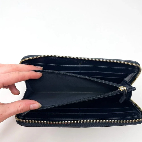Chanel CC Quilted Lambskin Leather L Gusset Zipper Long Wallet Dark Navy Blue - Picture 3 of 14